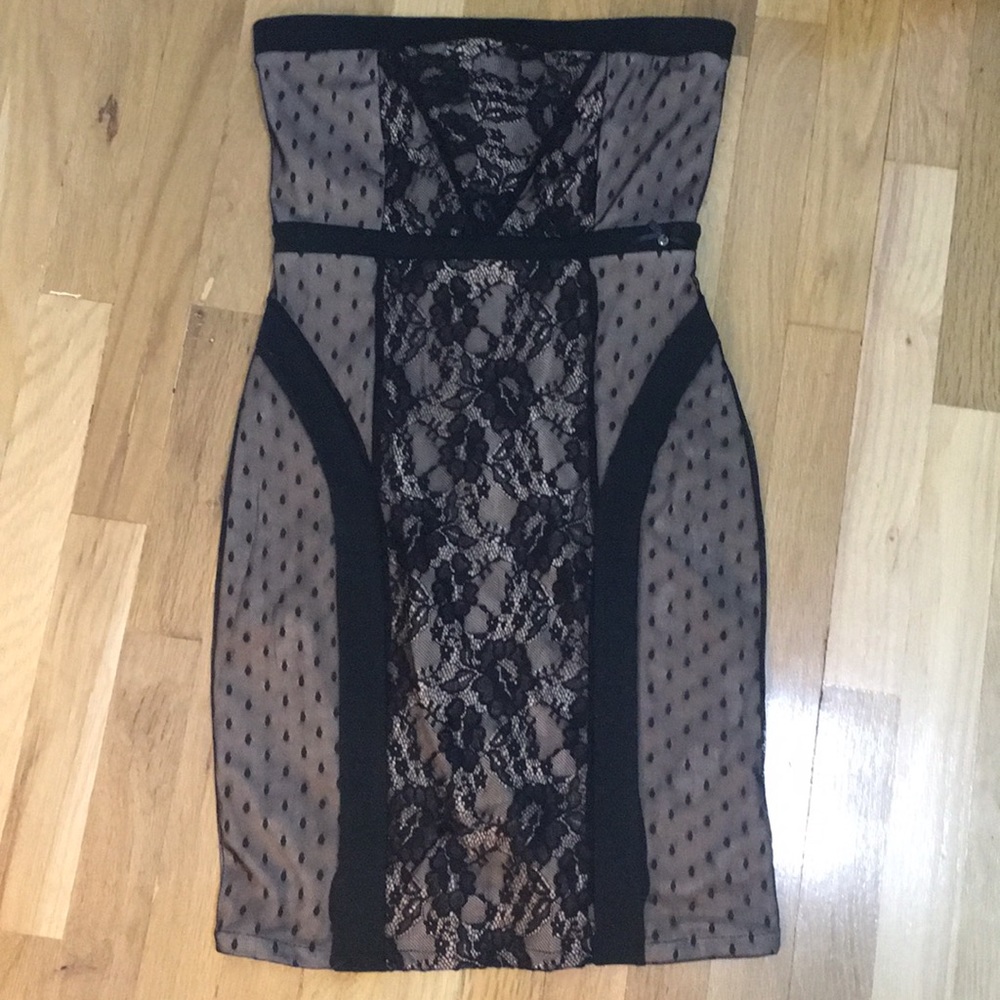 GUESS strapless dress